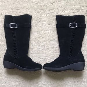 London Fog Suede Wedge Boot 10M